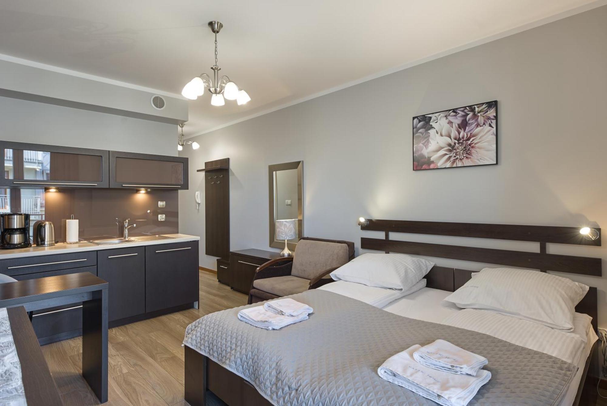 Pegaz Apartments By Baltic Home ชวีโนวิชแจ ภายนอก รูปภาพ