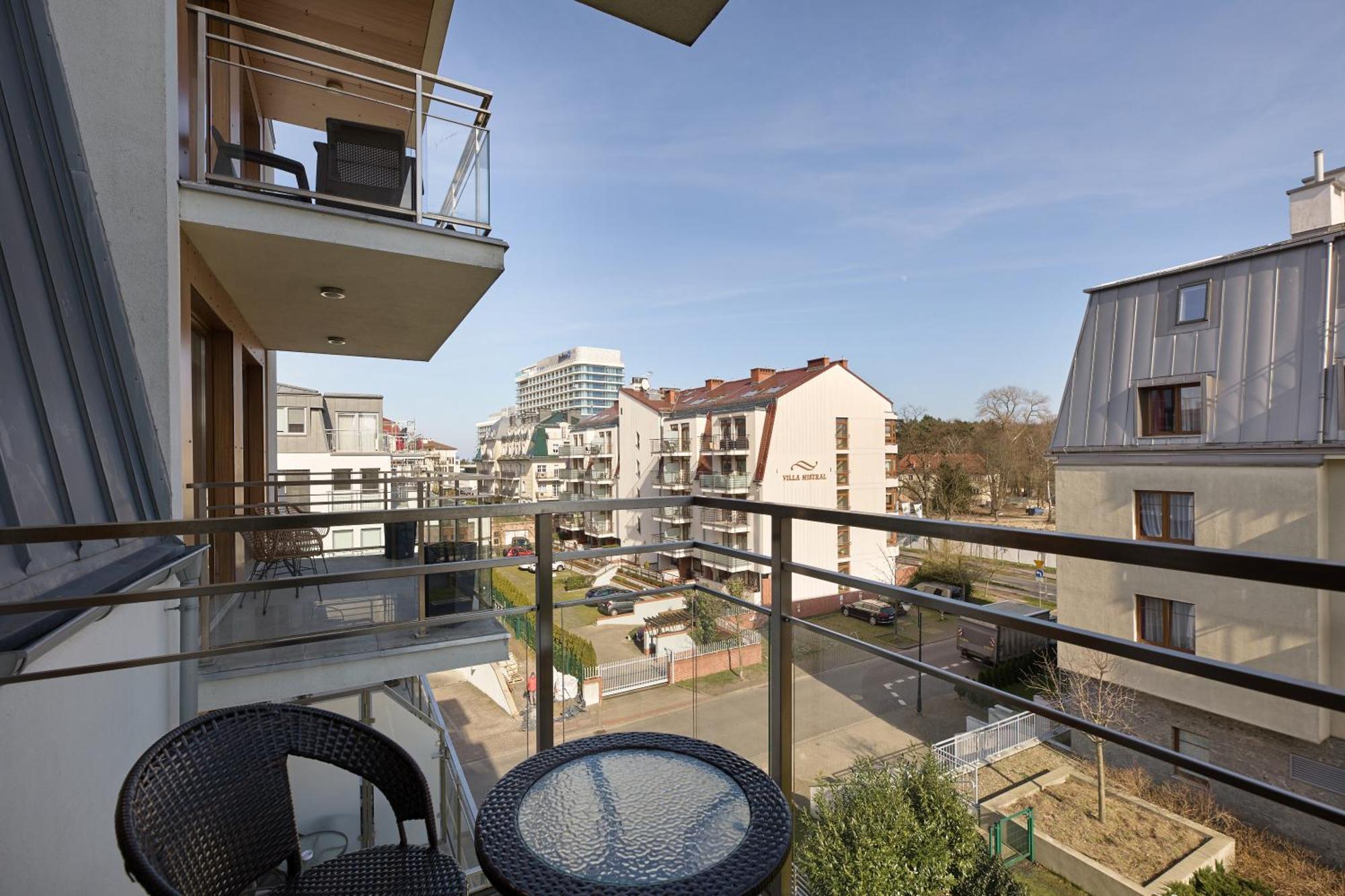 Pegaz Apartments By Baltic Home ชวีโนวิชแจ ภายนอก รูปภาพ